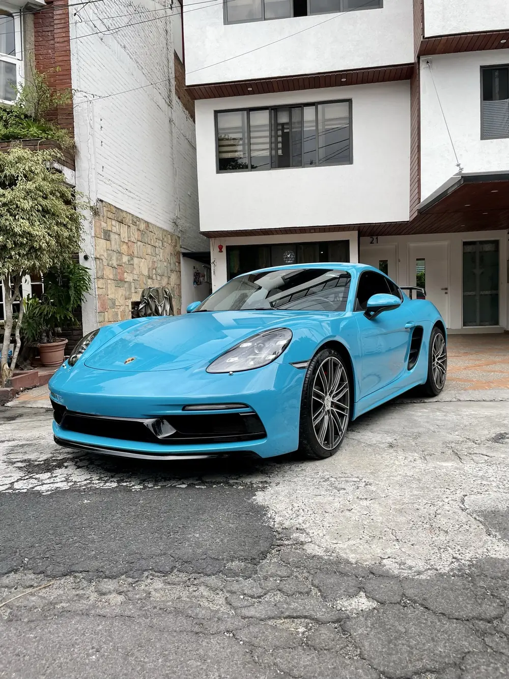 Porsche 718 después del detallado